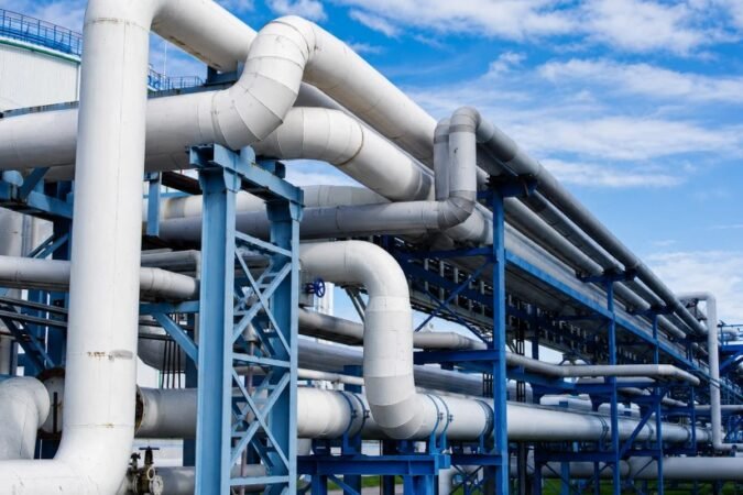 Pipe-Material Choices for Energy Projects That Cannot Absorb Late Surprises